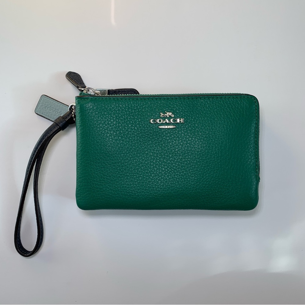 Coach Double Corner Zip Wristlet In Colorblock - Light Teal/Green